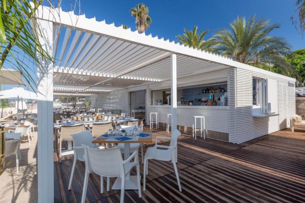 Instalación de toldos KE terraza hostelería